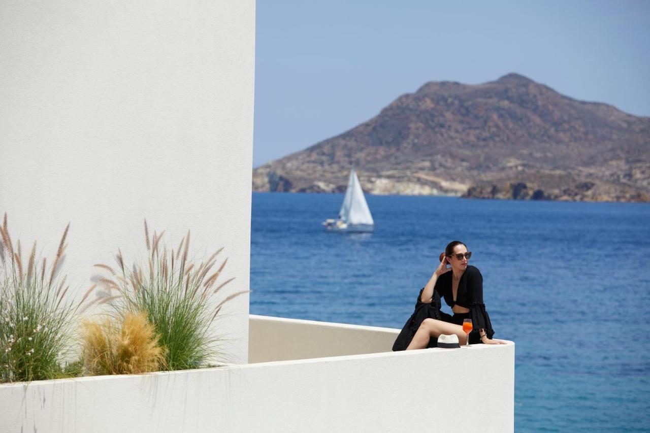 White Pebble Suites Pollonia Exterior photo